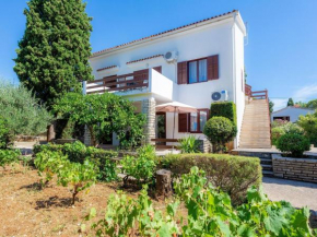 Apartments Tatjana in Novalja near the beach